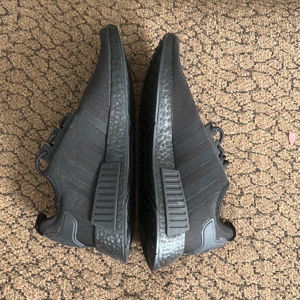 Black size 11 adidas